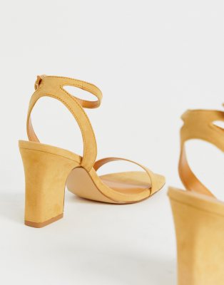 mango yellow sandals