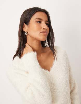 Mango V Neck Fluffy Sweater In Red