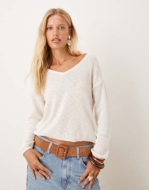 Mango v neck lightweight knitted top in pale white