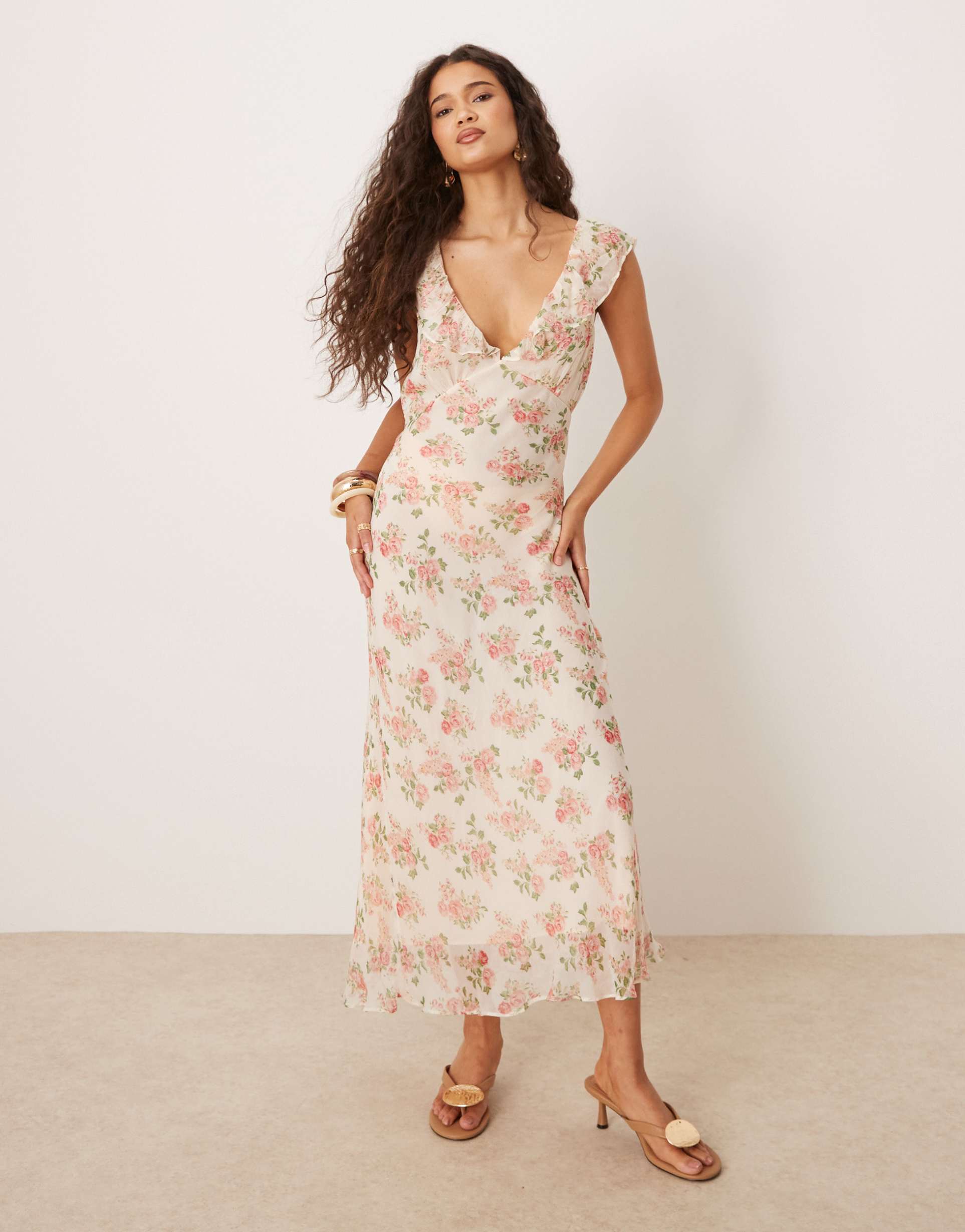 mango v neck ruffle detail midaxi dress in floral print