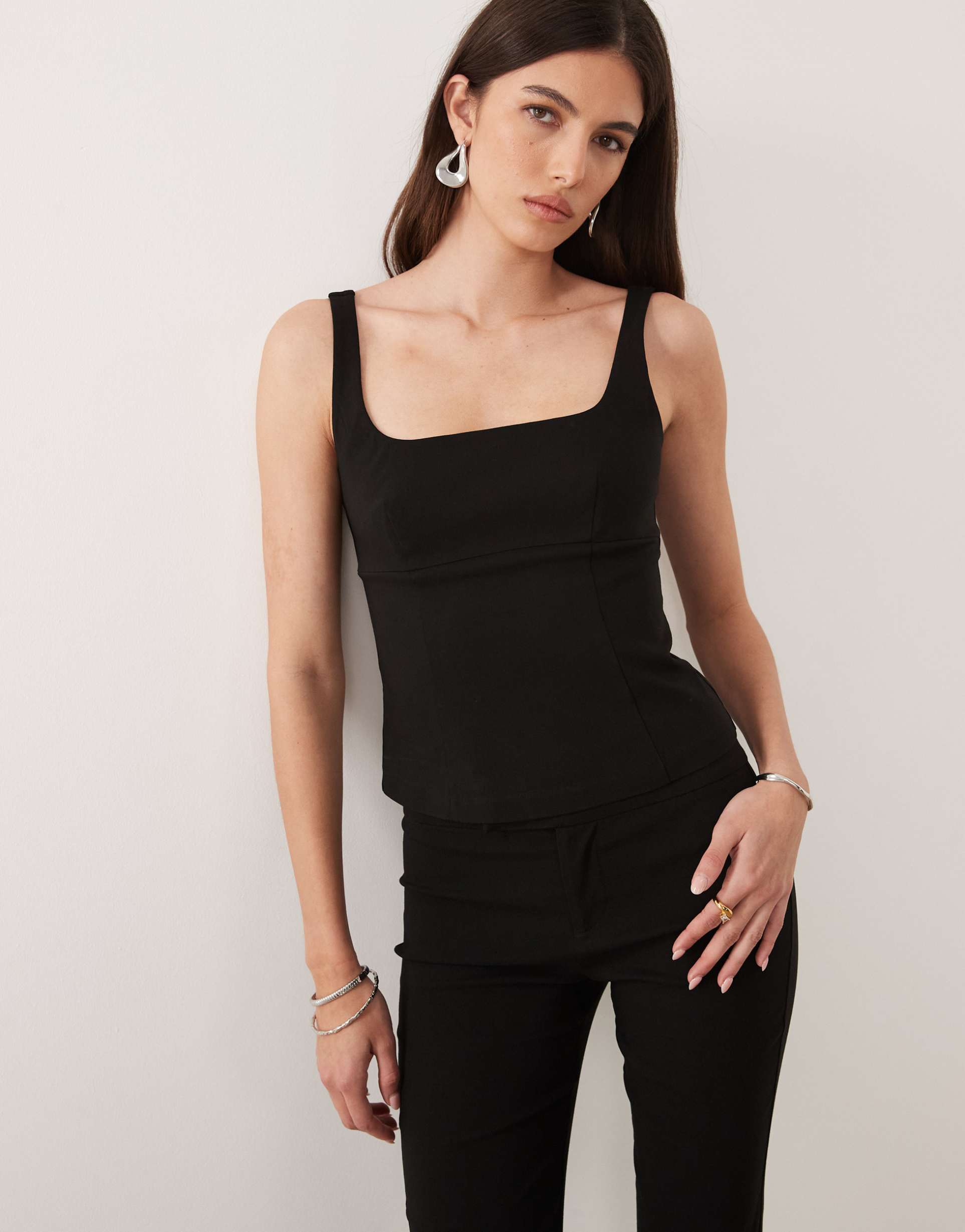 mango valeria square neck sleeveless top in black - part of a set