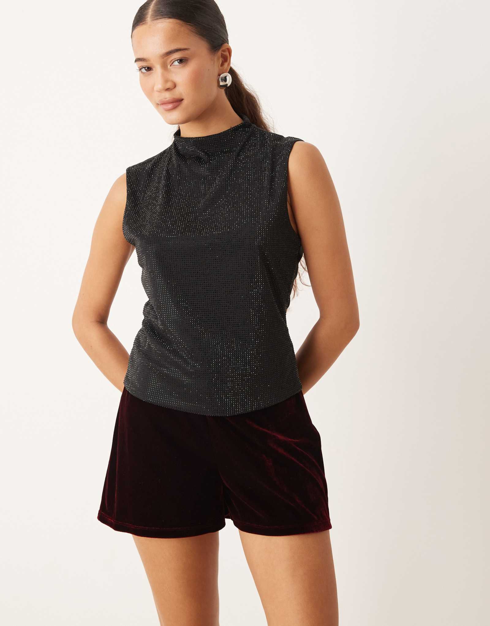 Бархатные микро-шорты Mango бордового цвета