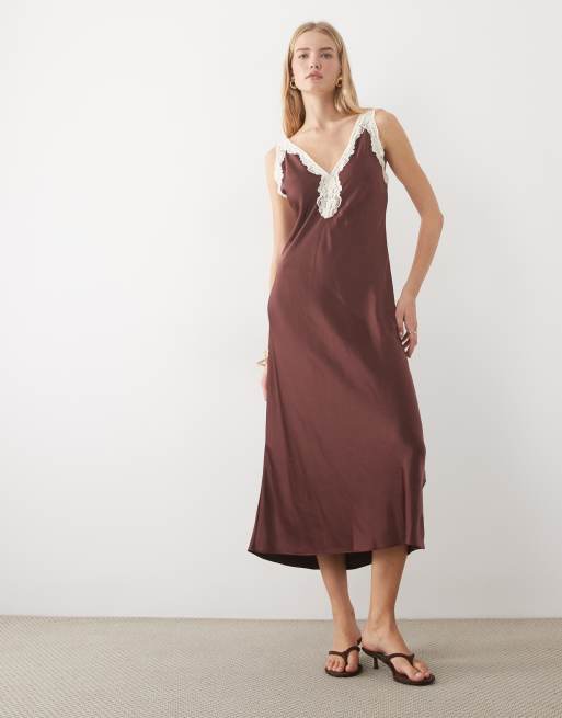 Mango vestito midi senza maniche in satin con rifinitura in pizzo rosa, 2 di 4