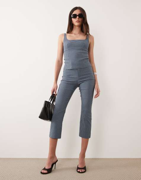 Mango - Victoria - Geruite co-ord set met mouwloze top met vierkante hals en capribroek in blauw - view 1