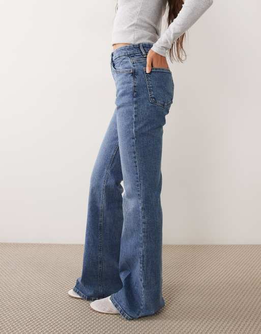 Mango Violeta 100% katoenen flared jeans in middenblauw, 5 van 5