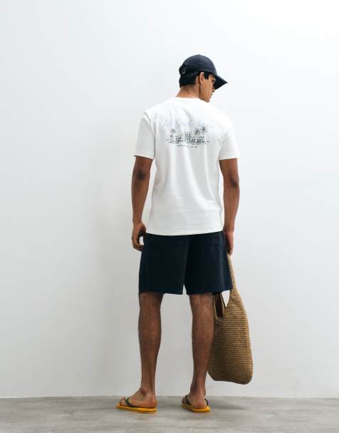 Mango – Vit t-shirt i regular fit med rund halsringning och tryck baktill - view 1