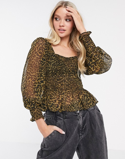 Mango volume sleeve blouse in leopard print