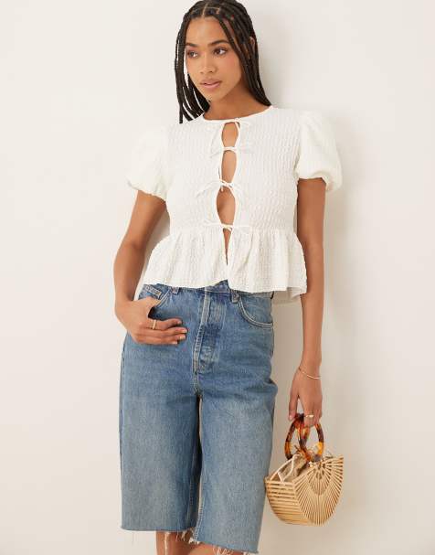 Mango – Vorne gebundene Bluse in Creme mit Knitterstruktur - view 1
