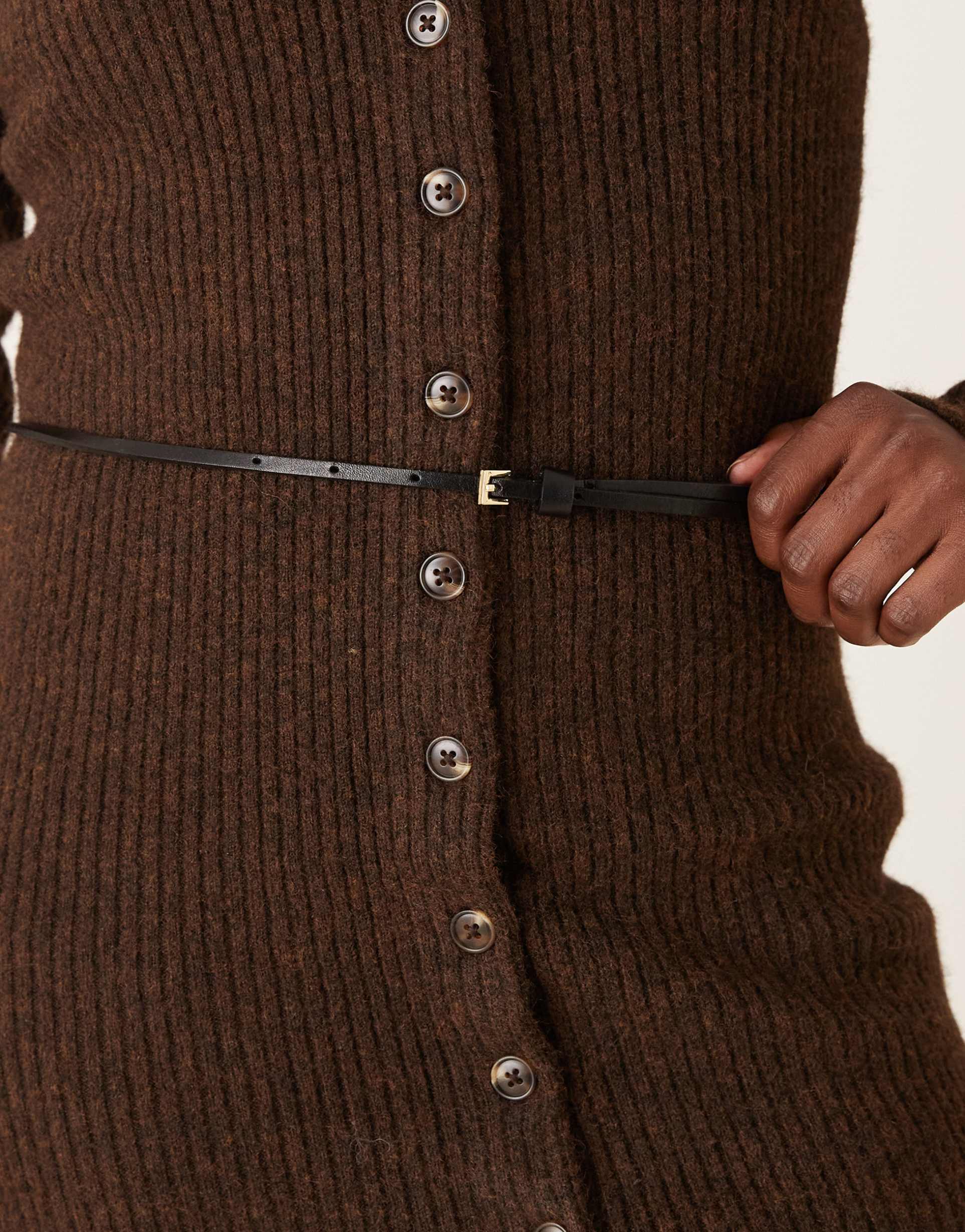 mango waist belt in black