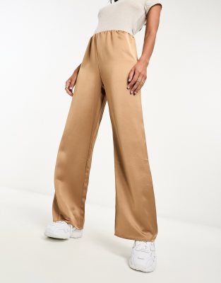 wide leg elastic waist pants in brown