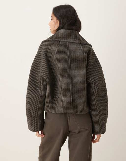 Mango wool mix short jacket with oversized collar in brown check