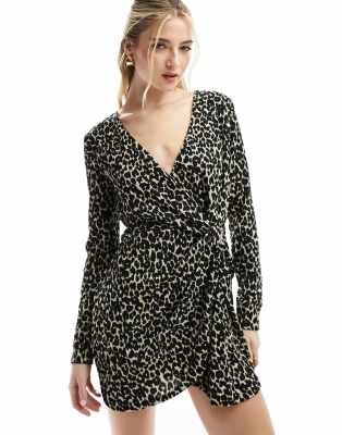 wrap front leopard mini dress in black