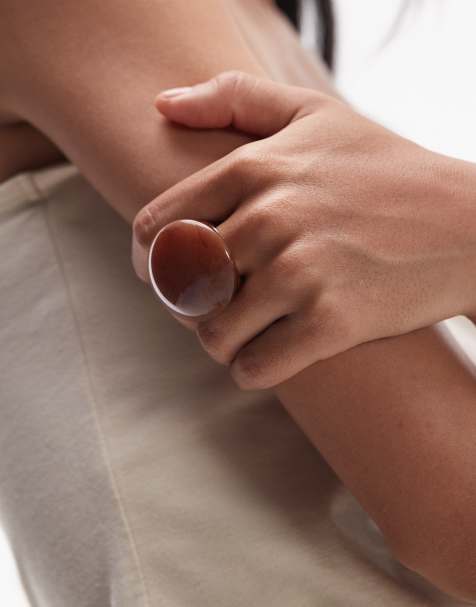 Mango x Kaia Gerber - Bague en résine - Marron - view 1
