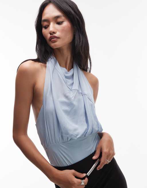 Mango x Supriya - Lele - Getailleerde bodysuit met gedrapeerde chiffon halternek bovenlaag in hemelsblauw, 3 van 4