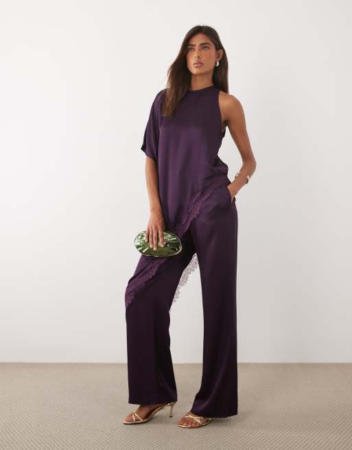 Mango – Yazmin – Set in Pflaume mit asymmetrischem Oberteil mit Rundhalsausschnitt, Halbärmeln und Spitzendetail sowie Hose, 2 von 3