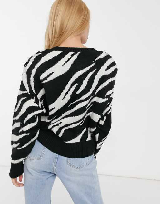 Mango zebra jumper in black