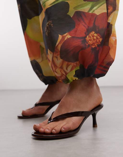 Mango – Zehenstegsandalen in Schokobraun mit Absatz, 3 von 8