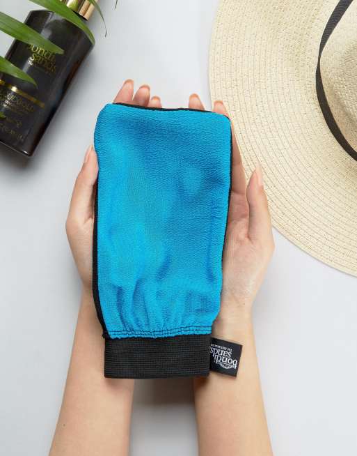 Manopla para exfoliar con doble acción de Bondi Sands, 2 de 4