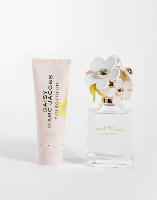 Marc Jacobs Daisy Eau So Fresh Eau De Toilette for Women and Body Lotion Duo Gift Set, 2 of 4
