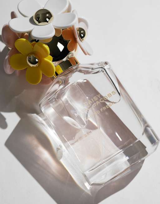 Marc Jacobs Daisy Eau So Fresh Eau De Toilette for Women and Body Lotion Duo Gift Set, 3 of 4