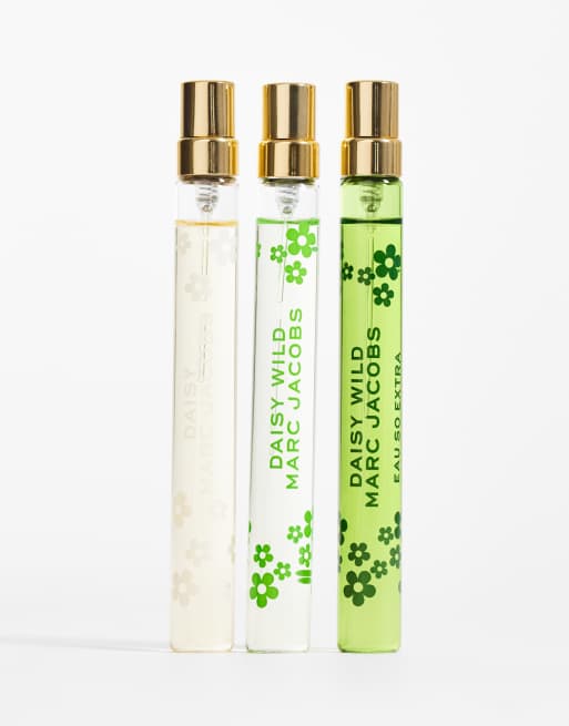 Marc Jacobs Daisy Fragrance for Women Travel Trio Gift Set, 2 of 4