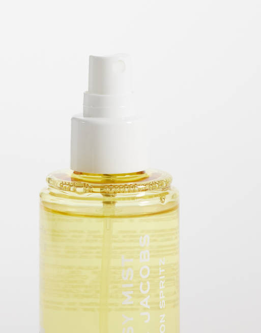 Marc Jacobs Daisy Mist Lemon Spritz Hair and Body Mist for Women 150ml, 3 of 4