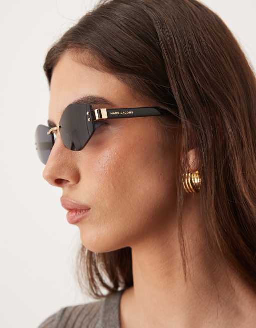 『EYE MAR 47 21 150 GOLD×BLACK』 Marc Jacobs square sunglasses in gold/ black | ASOS