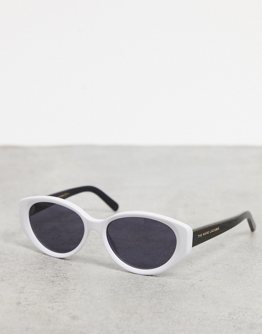 Marc Jacobs – Svartvita ovala solglasögon