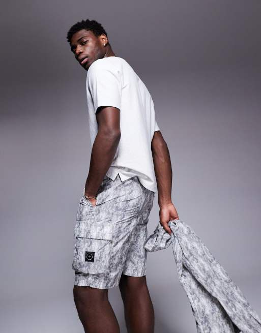 Marshall Artist faded camo print cargo shorts in multi