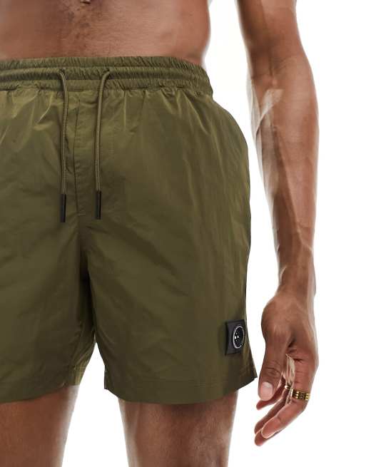 Marshall Artist – Nylon-Badeshorts in Khaki mit Logo und Knitterstruktur, 3 von 4