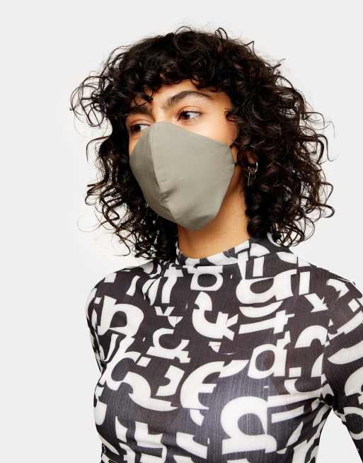 Mascarilla color caqui de Topshop