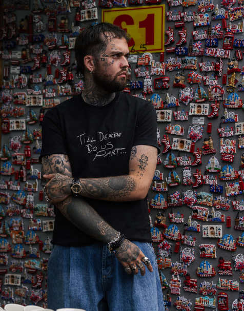 Mason Newman x Topman - Vasket sort T-shirt med 'Till Death Do Us Part'-print foran og print på ryggen i klassisk pasform - view 1