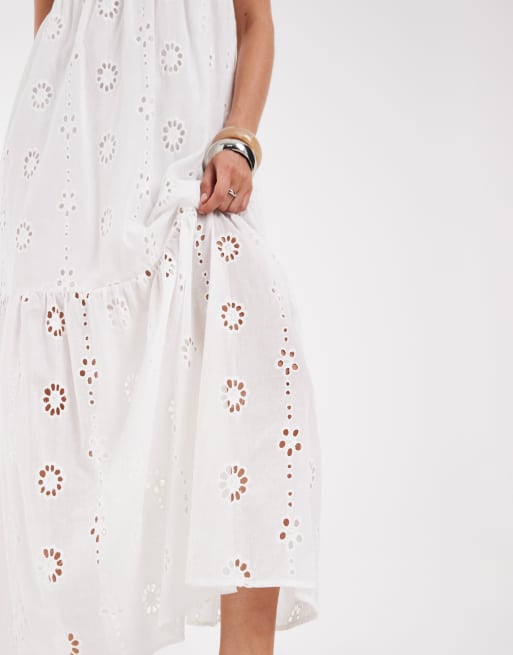 Maxiklänning med objekt cutwork broderie och smala axelband i vitt, 2 av 4