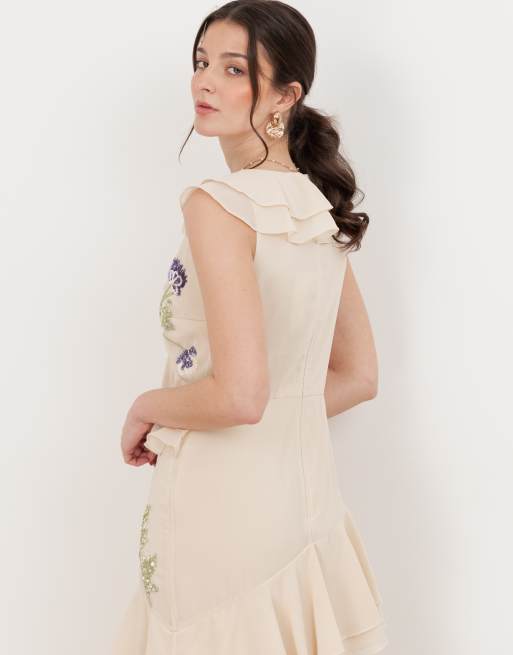 Maya Embellished asymmetric ruffle maxi dress in vanilla, 3 of 4