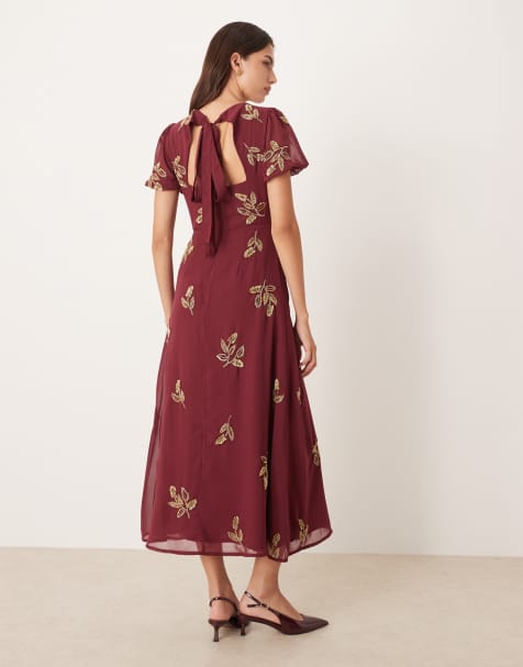 Maya Floral short sleeve keyhole back dress in cranberry