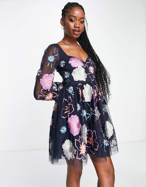 Maya Minikleid in Navy mit durchgehender Blumenstickerei