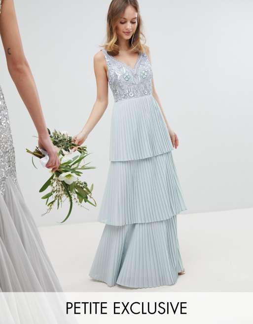 Maya Petite - Blommig maxi brudtärneklänning med paljettopp och rynkning och brudtärnekjol