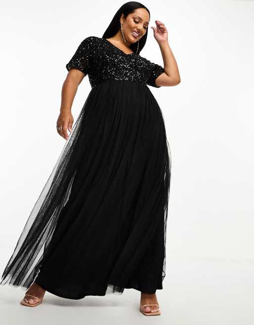 Maya Plus Bridesmaid Kurzarmliges Maxikleid aus Tull in Schwarz mit zarten farblich abgestimmten Pailletten ASOS