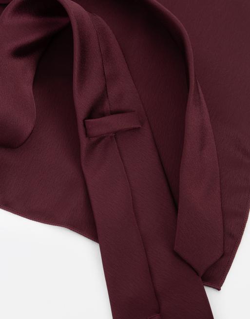Maya Satin tie pocket square set in cranberry, 3 of 3
