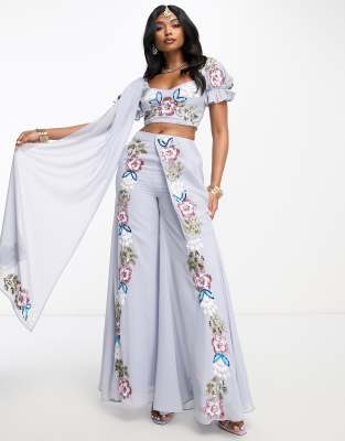 Maya - Sharara-Hose in Blassblau mit farblich abgesetzter Blumenverzierung, Kombiteil