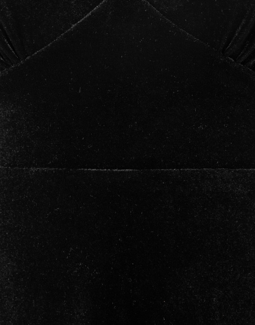 Maya Short sleeve scoop neck ruffle velvet maxi dress in black, 5 of 6