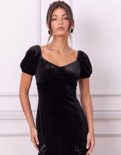 Maya Short sleeve scoop neck ruffle velvet maxi dress in black, 6 of 6