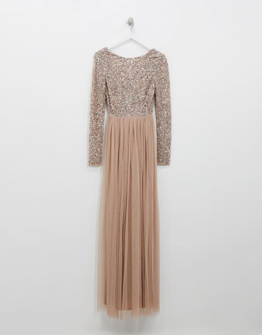 Maya Tall Bridesmaid Langarmliges Maxi Tullkleid mit V Ausschnitt hinten und zarter Pailletten Oberlage in Taupe Hellrot ASOS