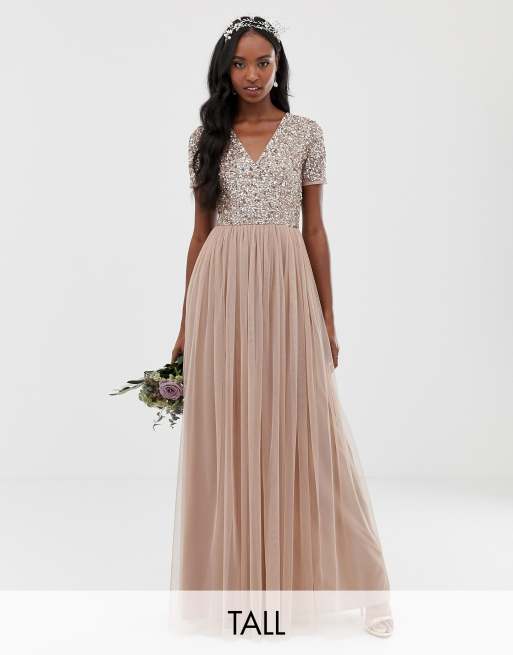 robe maya sequin
