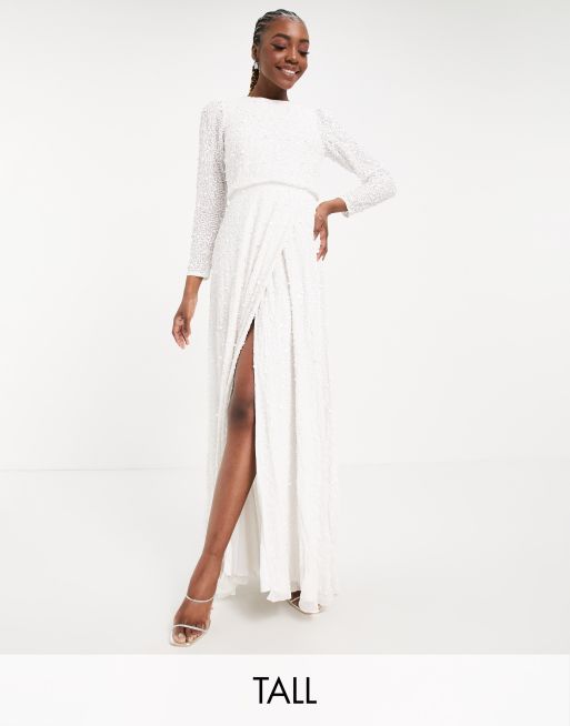 Maya Tall - Robe longue fendue et ornementée à manches longues - Blanc
