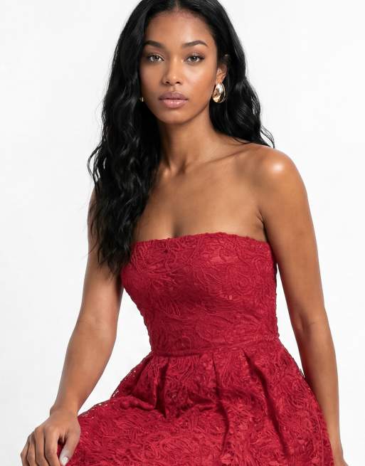 Maya Textured lace bandeau midaxi dress in red, 3 of 7