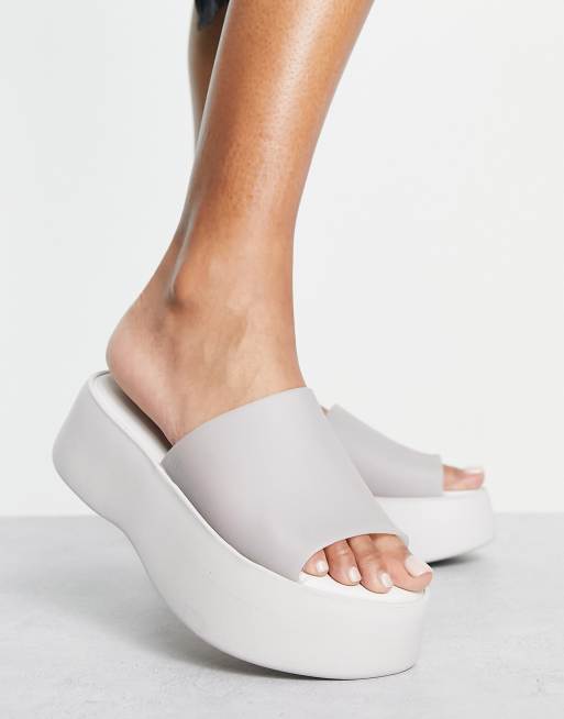 Melissa Becky Platform Sandals In White Frost