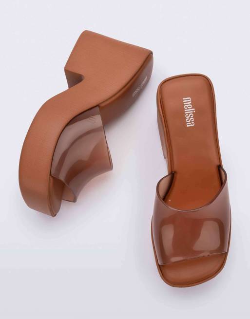 Melissa Posh platform heel in transparent brown, 4 of 4