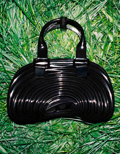 Melissa Quantum dome bag x diesel in black, 3 of 7