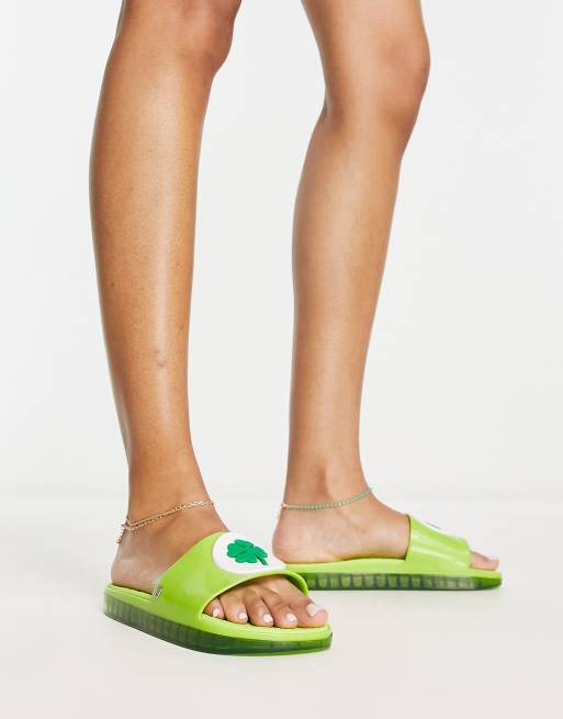 Fenty surf outlet slides green